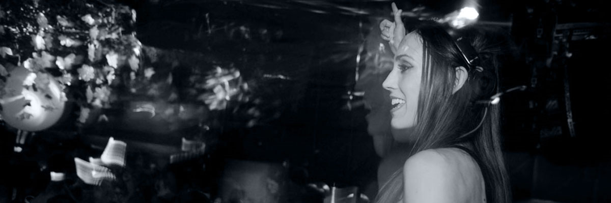 Announcing our Brand New Series Hypeddit Exclusives: First Mix by the Talented Mz Poppinz (FREE DOWNLOAD)